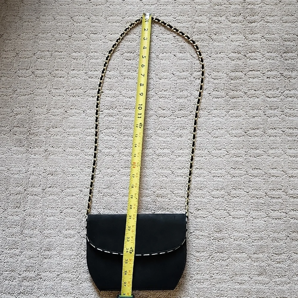 Elegant Black Suede Shoulder Bag W Gold Chain Strap